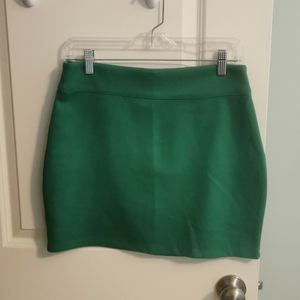 New Urban Outfitters mini skirt